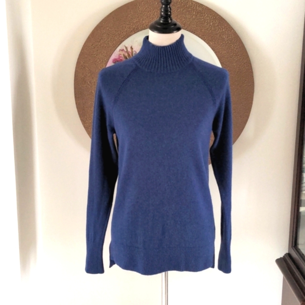 LL Bean cashmere sweater